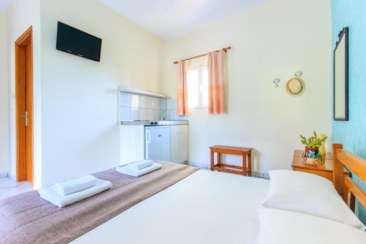 Aithrion 1 Hotel Skala Potamia  Esterno foto